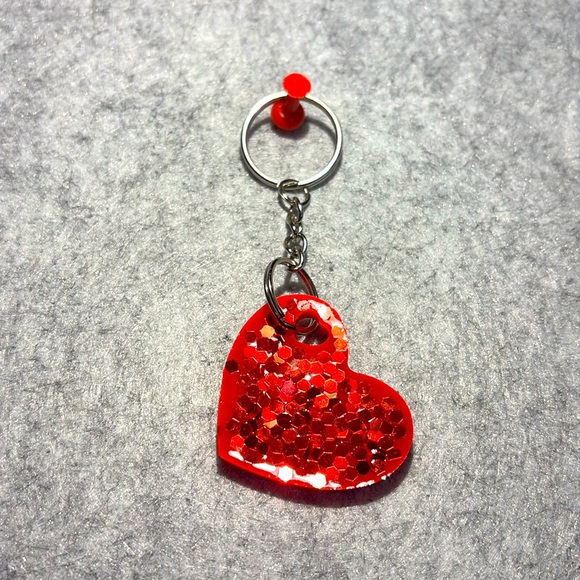 ❤️ Red heart with glitters keychain ❤️ - Picture 1 of 3